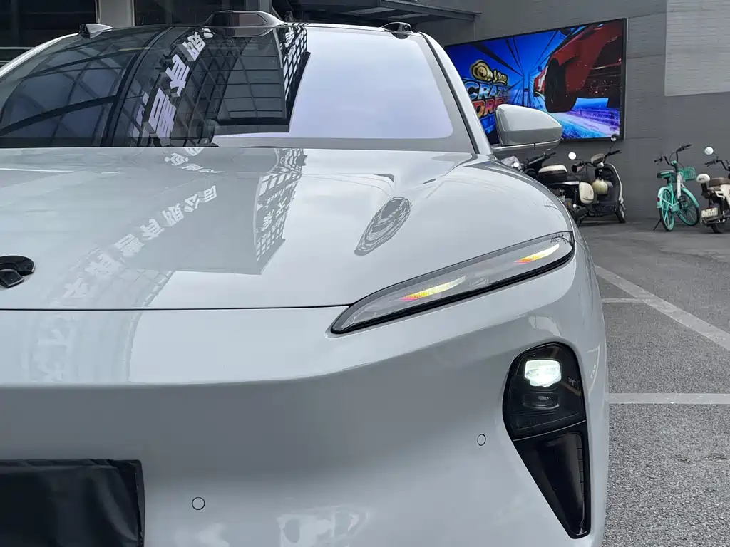 NIO NIO ET5T 2023 75kWh Touring 2023 - thumbnail 12