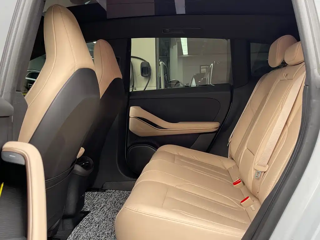 NIO NIO ET5T 2023 75kWh Touring 2023 - thumbnail 21