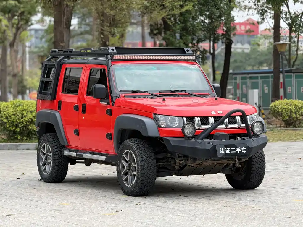 Beijing Off-Road Beijing Off-road BJ40 2016 40L 2.3T Automatic 4WD Premium Edition 2017 - thumbnail 3