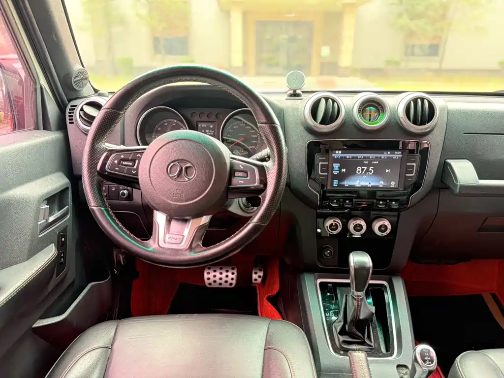 Beijing Off-Road Beijing Off-road BJ40 2016 40L 2.3T Automatic 4WD Premium Edition 2017 - thumbnail 10