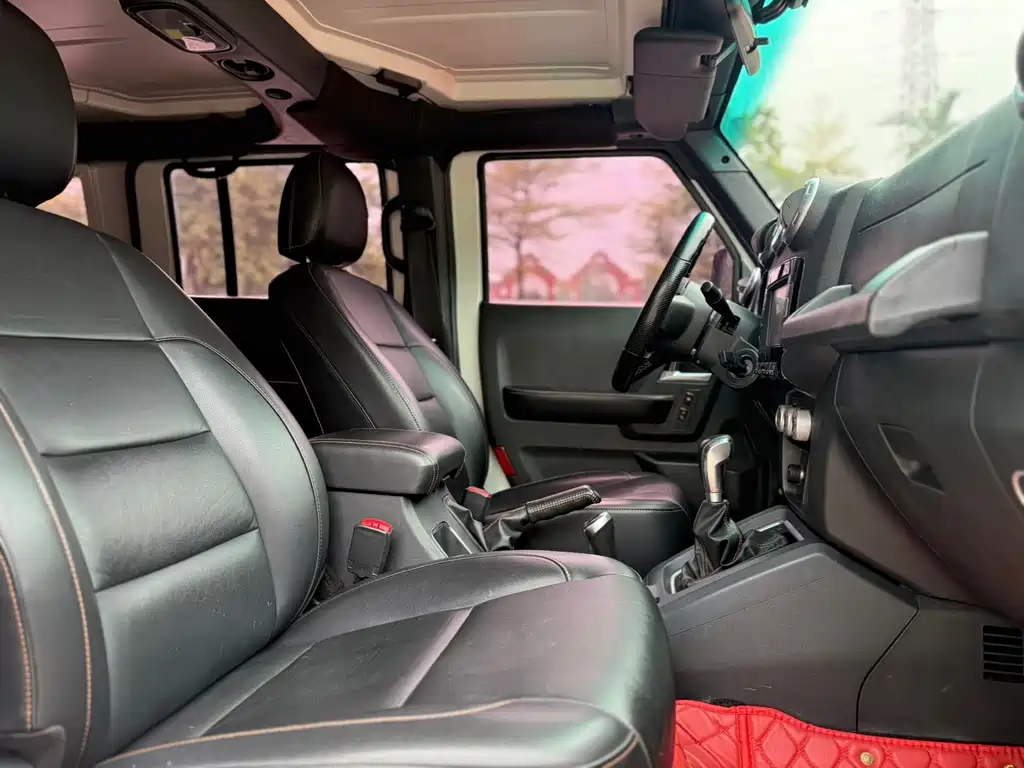 Beijing Off-Road Beijing Off-road BJ40 2016 40L 2.3T Automatic 4WD Premium Edition 2017 - thumbnail 14