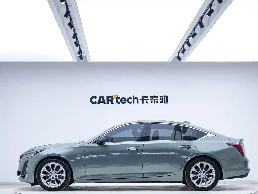 Cadillac Cadillac CT5 2023 28T Luxury (Standard) 2023 - thumbnail 2