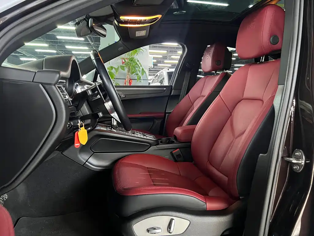 Porsche Porsche Macan 2018 Macan 2.0T 2018 - thumbnail 4