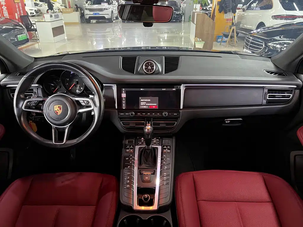 Porsche Porsche Macan 2018 Macan 2.0T 2018 - thumbnail 5