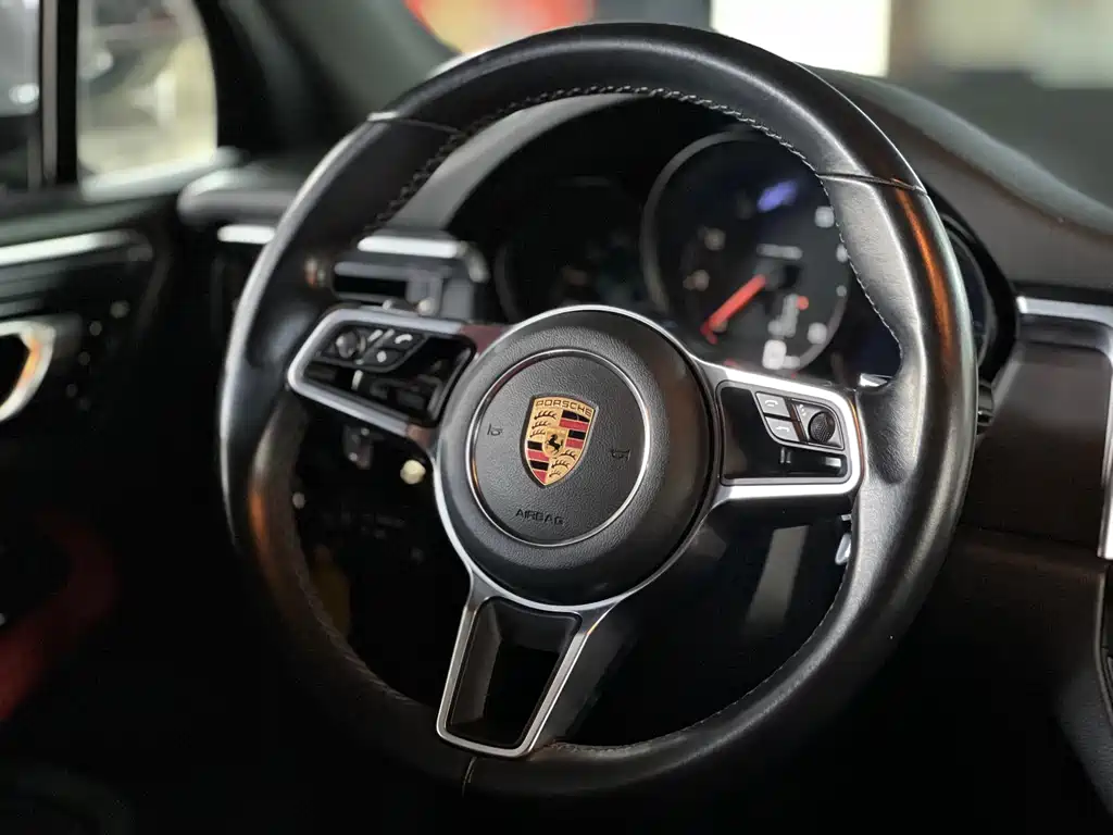 Porsche Porsche Macan 2018 Macan 2.0T 2018 - thumbnail 13