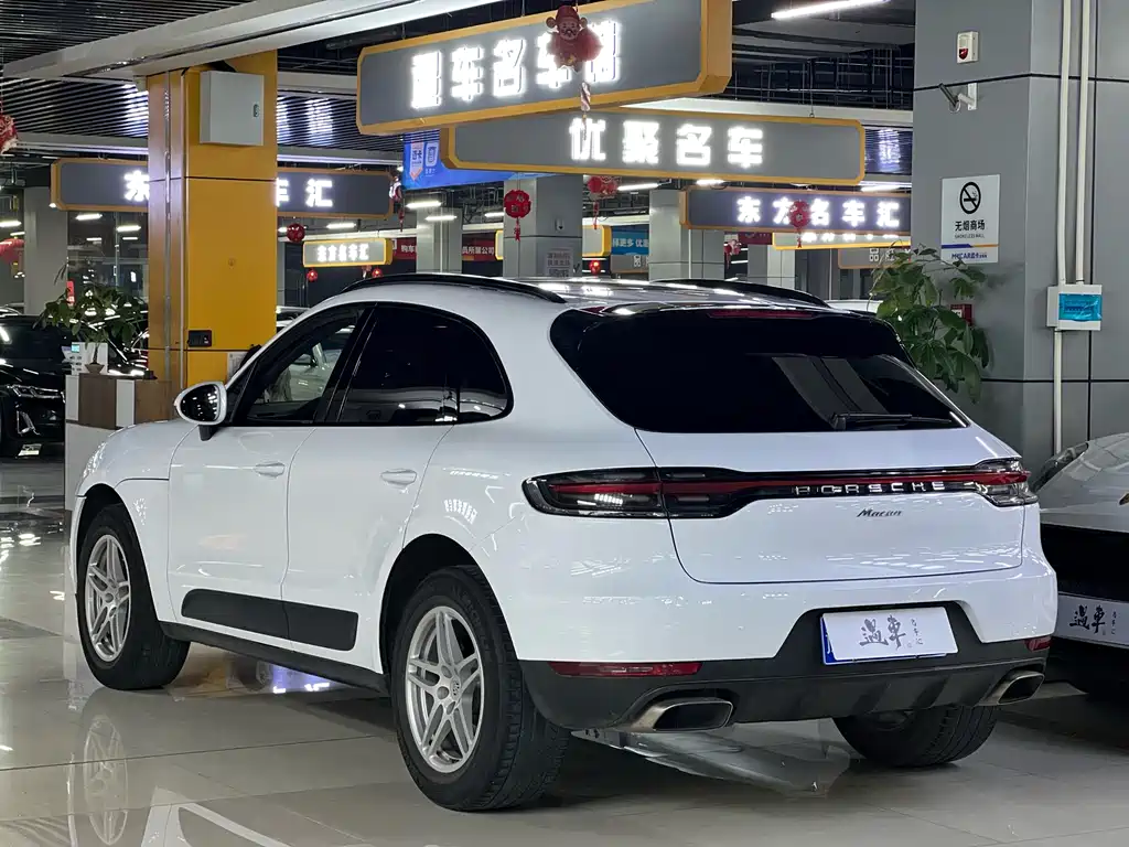 Porsche Porsche Macan 2018 Macan 2.0T 2018 - thumbnail 22