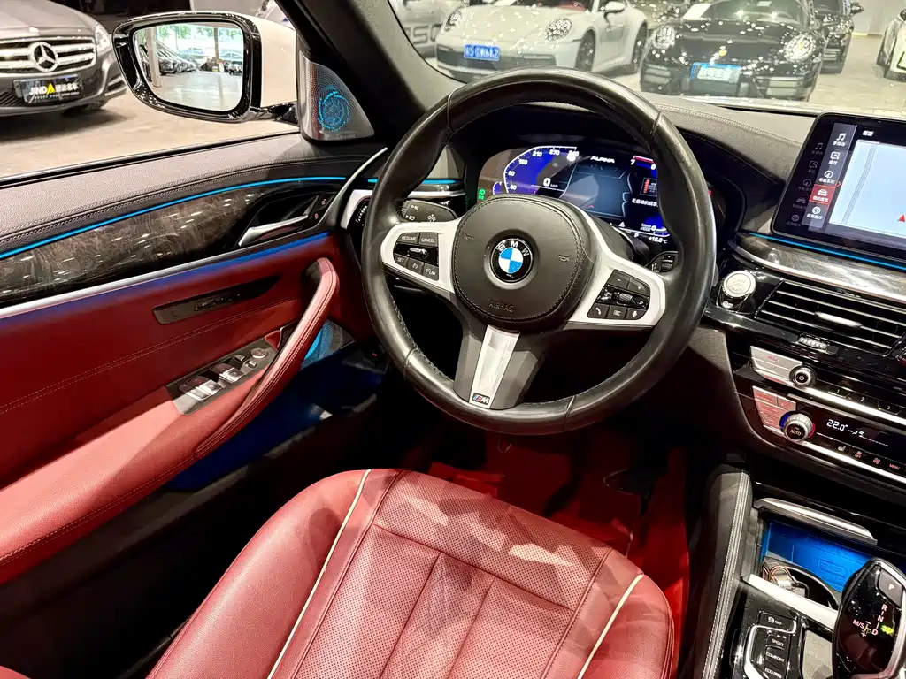BMW BMW 5 Series 2022 Model Update II 525Li M Sport Package 2022 - thumbnail 9