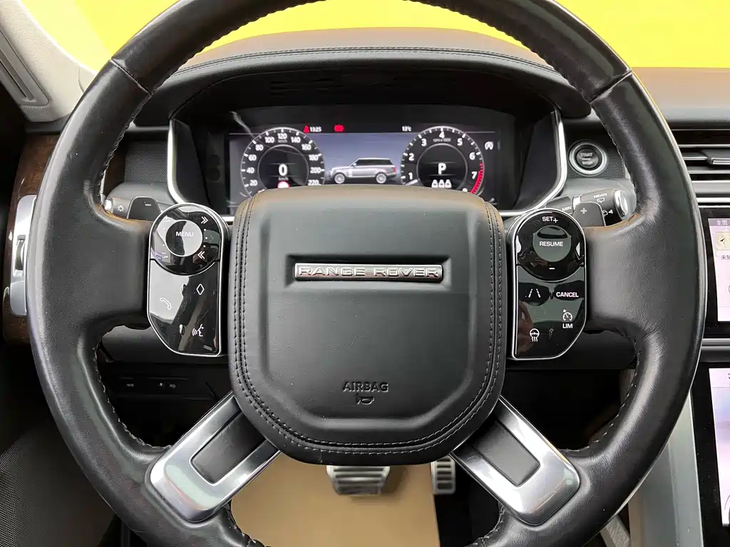 Land Rover Range Rover 2021 3.0 L6 Heritage Edition 2022 - thumbnail 13