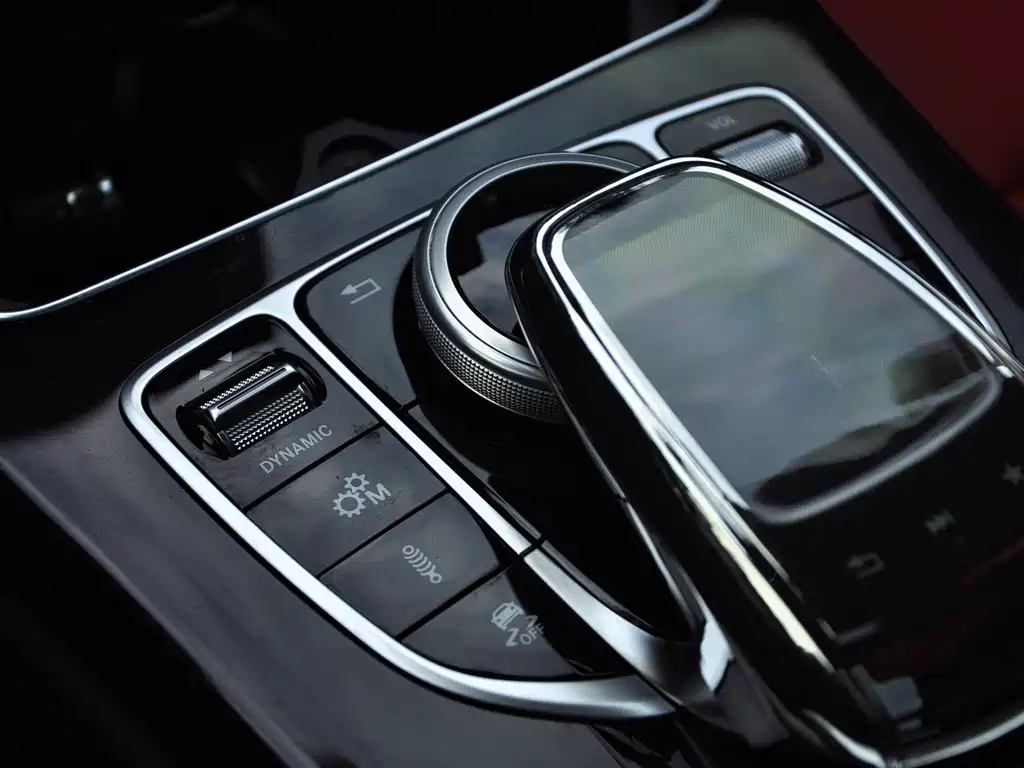 Mercedes-Benz Mercedes-Benz C-Class AMG 2017 AMG C 63 2018 - thumbnail 11