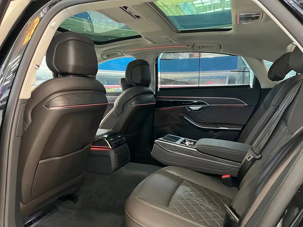Audi Audi A8 2024 A8L 50 TFSI quattro Premium Selection 2024 - thumbnail 14