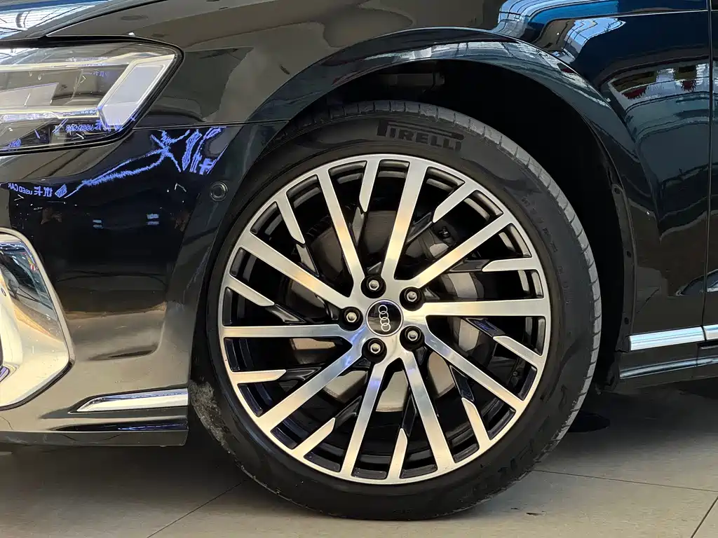 Audi Audi A8 2024 A8L 50 TFSI quattro Premium Selection 2024 - thumbnail 18