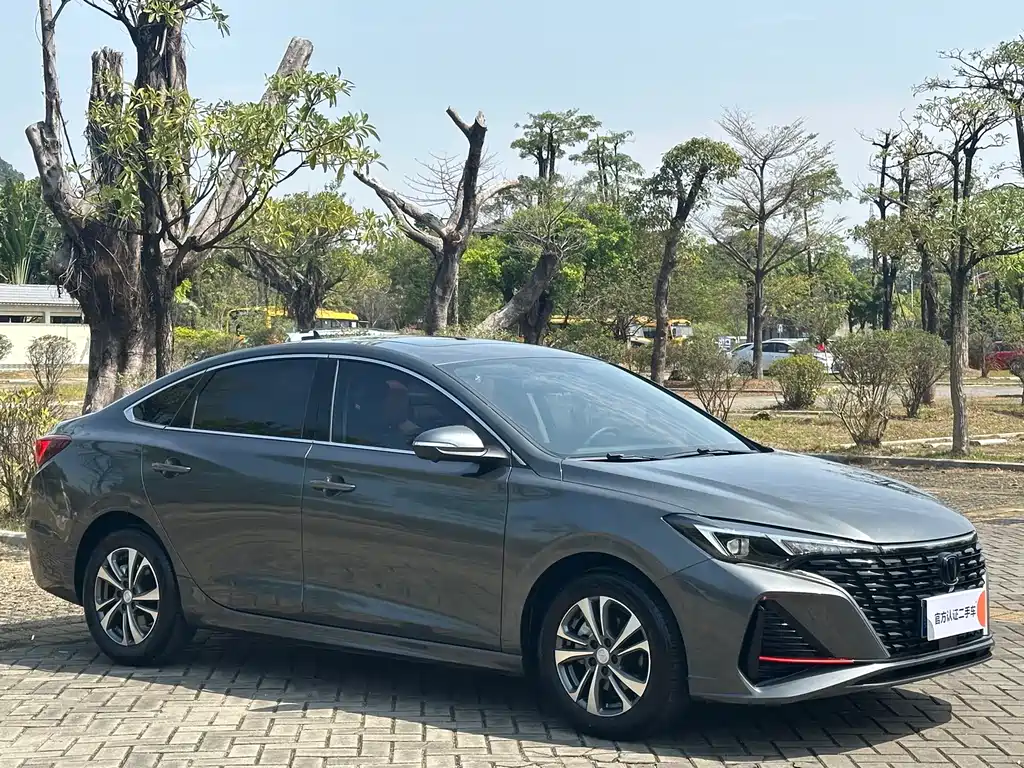 Changan Yidong 2023 Plus Blue Whale NE 1.4T GDI DCT Premium Edition 2024 - thumbnail 3