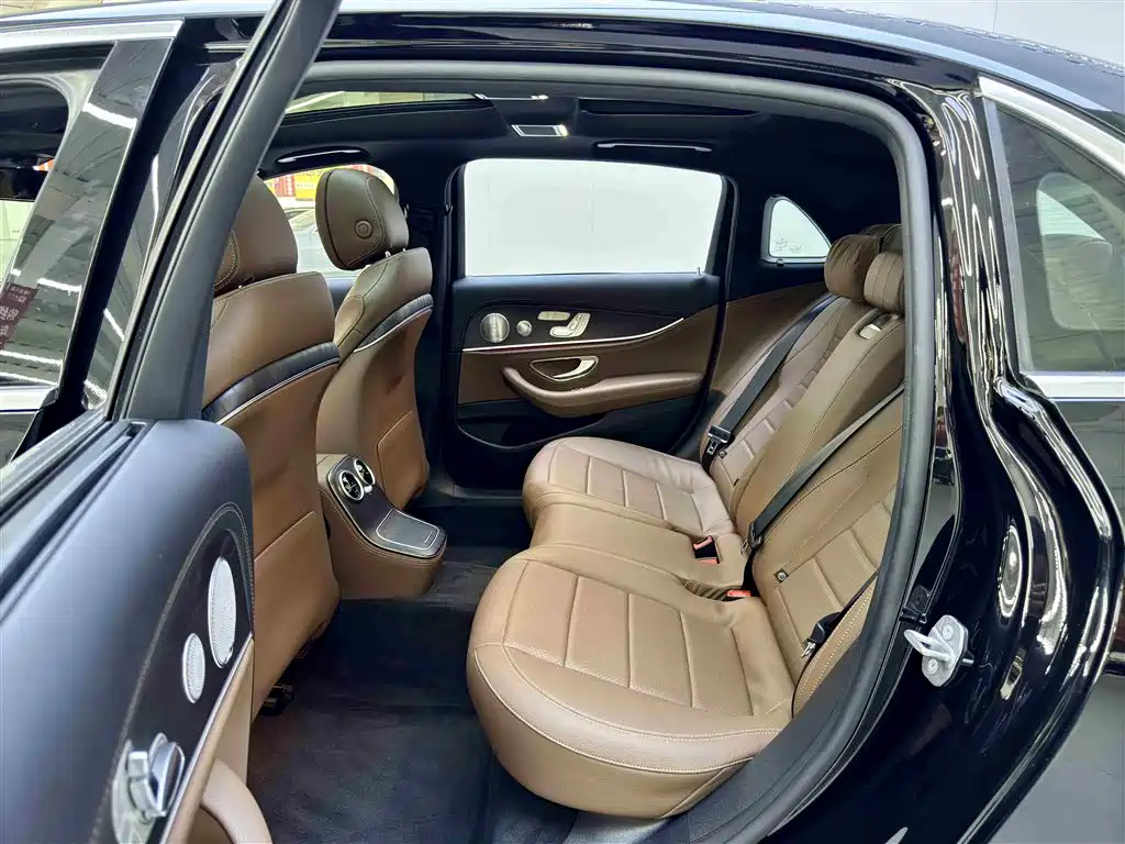Mercedes-Benz Mercedes-Benz E-Class 2021 E 300 L Sport Luxury 2020 - thumbnail 7