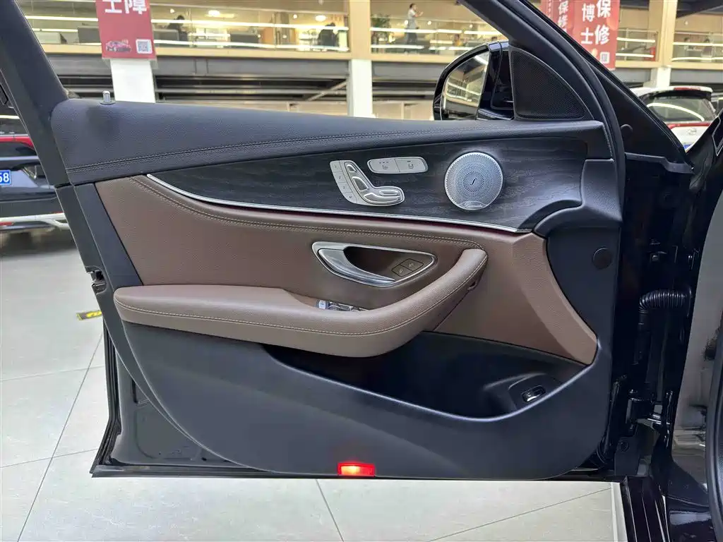 Mercedes-Benz Mercedes-Benz E-Class 2021 E 300 L Sport Luxury 2020 - thumbnail 15