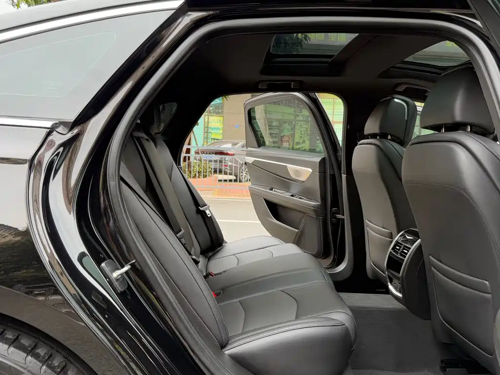 Cadillac Cadillac CT6 2023 28T Luxury 2023 - thumbnail 28