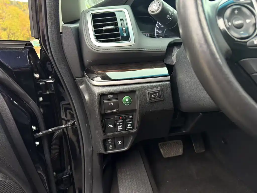 Honda Honda Odyssey 2018 2.4L Smart Enjoy Edition 2020 - thumbnail 16