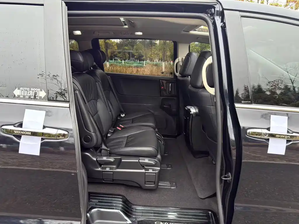 Honda Honda Odyssey 2018 2.4L Smart Enjoy Edition 2020 - thumbnail 26