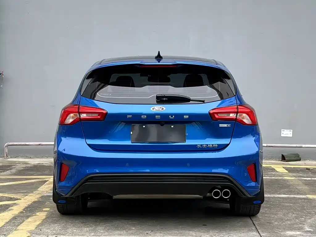 Ford Ford Focus 2021 Hatchback EcoBoost 180 Automatic ST Line 2021 - thumbnail 5