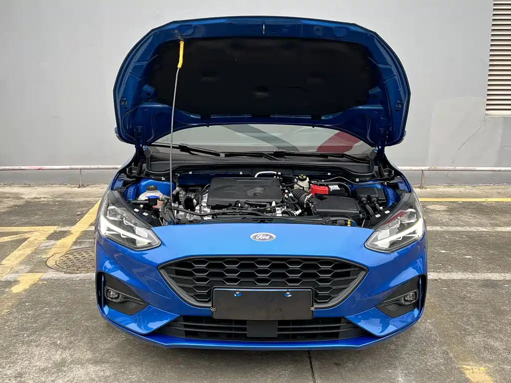 Ford Ford Focus 2021 Hatchback EcoBoost 180 Automatic ST Line 2021 - thumbnail 9