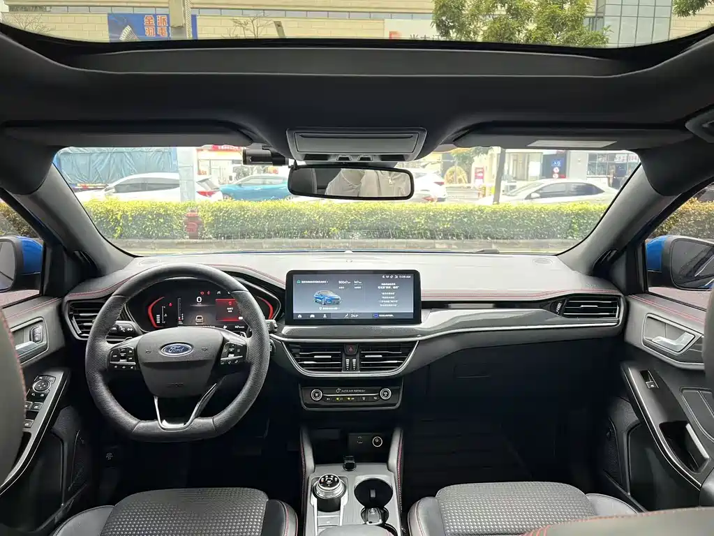 Ford Ford Focus 2021 Hatchback EcoBoost 180 Automatic ST Line 2021 - thumbnail 15