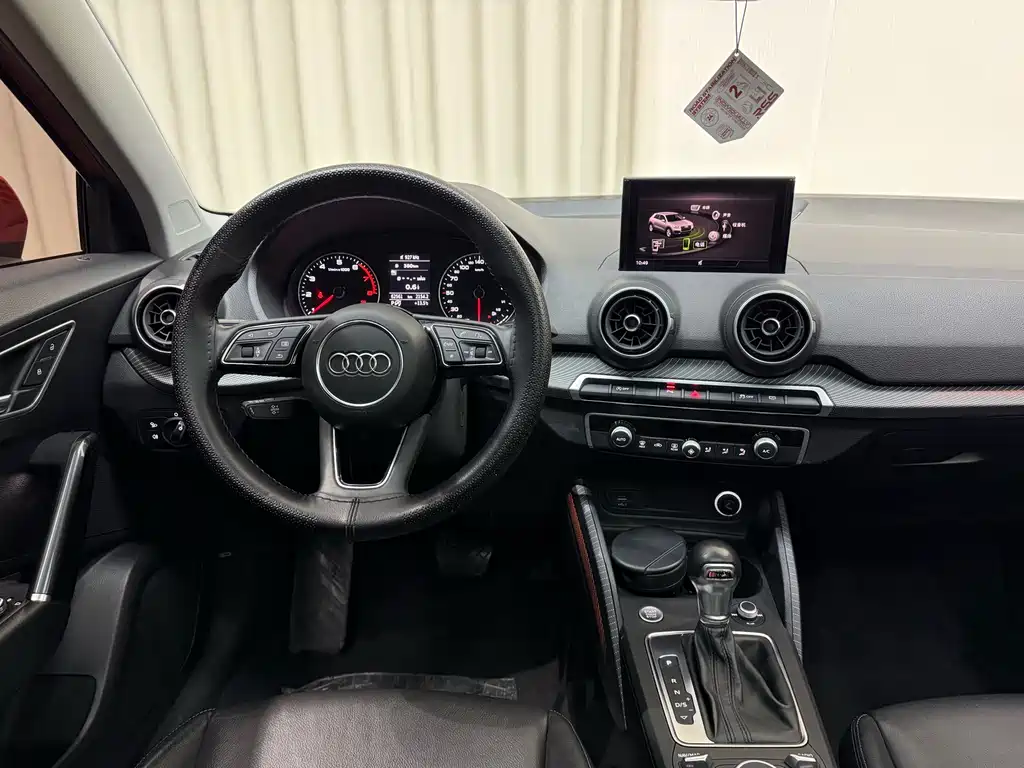 Audi Audi Q2L 2020 35 TFSI Fashion Elegant Edition 2020 - thumbnail 19