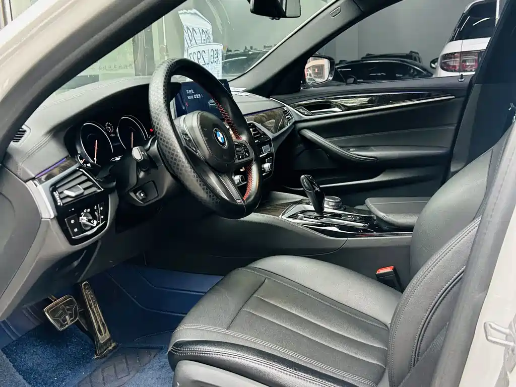 BMW BMW 5 Series 2018 525Li M Sport Package 2018 - thumbnail 6