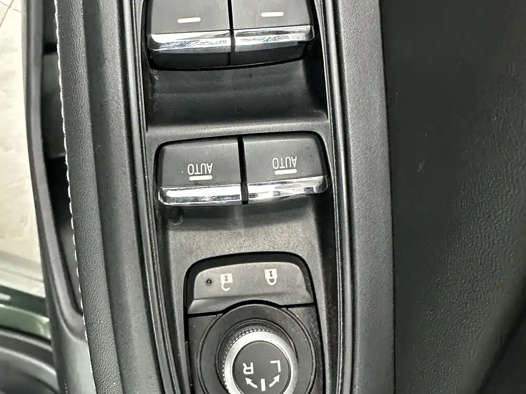 Subaru Subaru Forester 2022 2.0i AWD Premium EyeSight 2022 - thumbnail 11