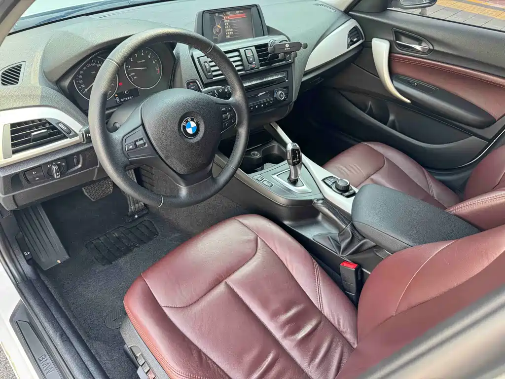 BMW BMW 1 Series Import 2013 Model Facelift 118i Leading Edition 2015 - thumbnail 7