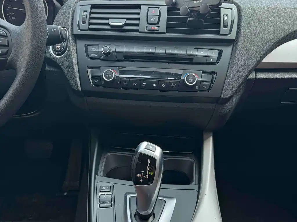 BMW BMW 1 Series Import 2013 Model Facelift 118i Leading Edition 2015 - thumbnail 14