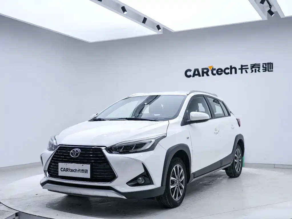 Toyota YARiS L 2022 X 1.5L CVT Luxury PLUS Edition 2022 - thumbnail 7