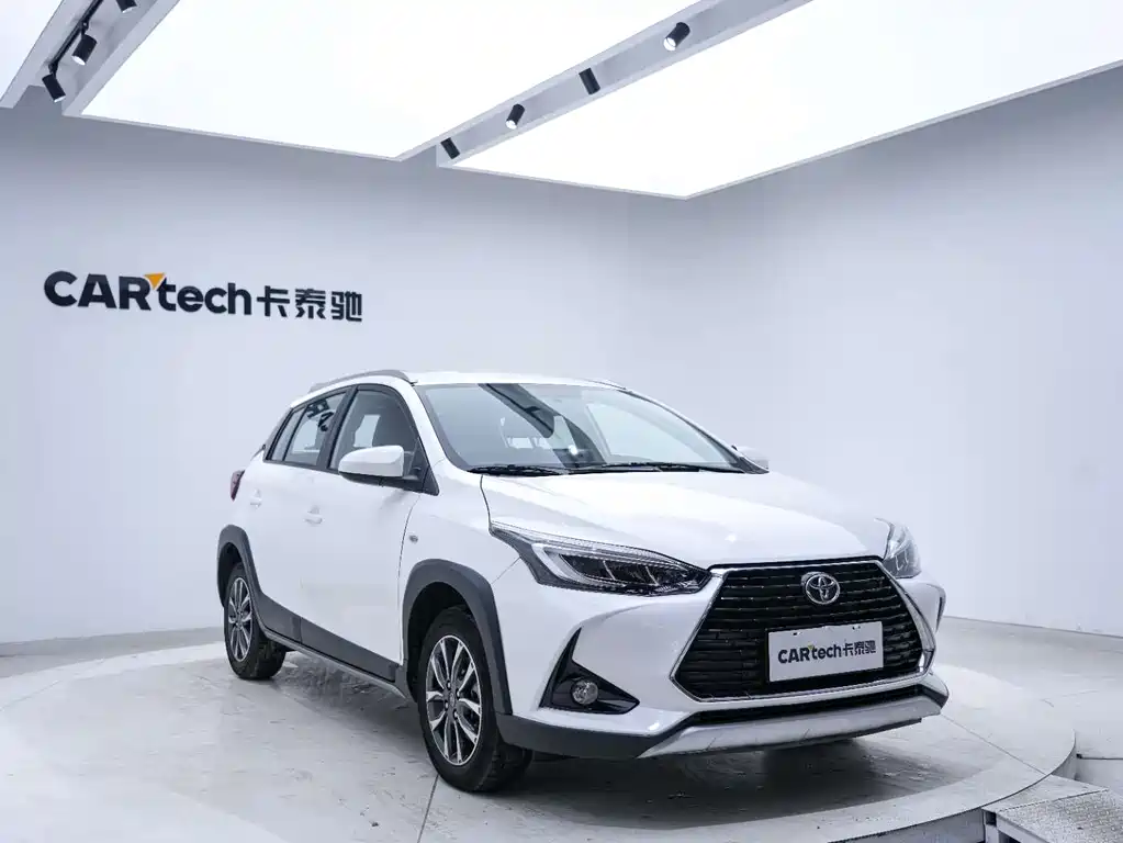 Toyota YARiS L 2022 X 1.5L CVT Luxury PLUS Edition 2022 - thumbnail 9