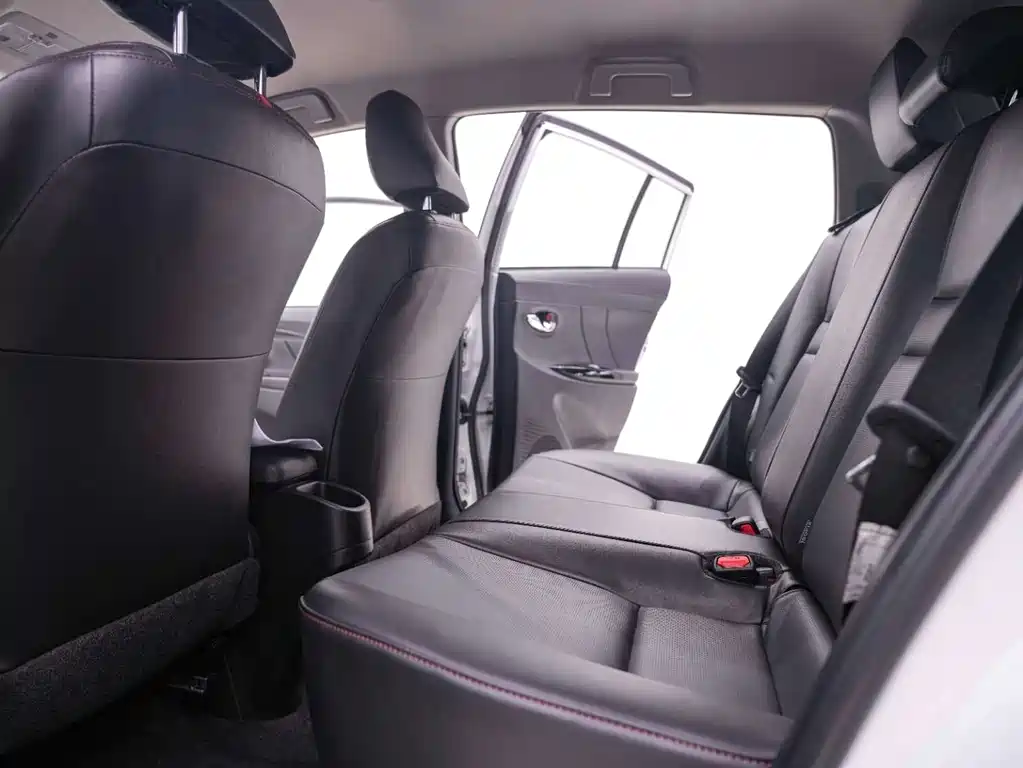 Toyota YARiS L 2022 X 1.5L CVT Luxury PLUS Edition 2022 - thumbnail 21