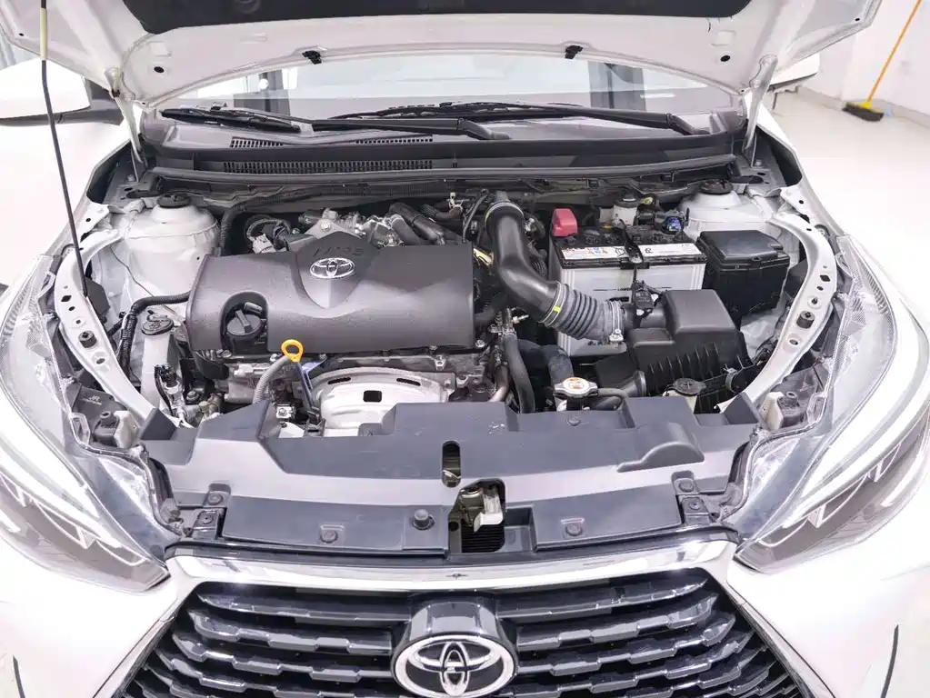 Toyota YARiS L 2022 X 1.5L CVT Luxury PLUS Edition 2022 - thumbnail 23