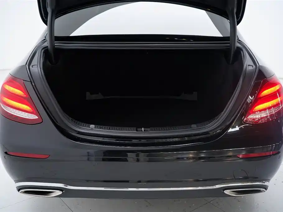 Mercedes-Benz Mercedes-Benz E-Class 2016 E 200 L 2017 - thumbnail 19
