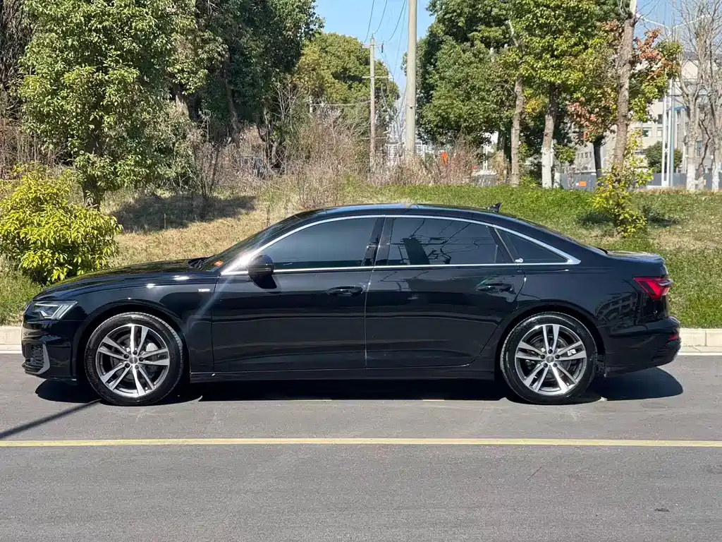 Audi Audi A6L 2020 40 TFSI Luxury Dynamic Edition 2020 - thumbnail 10
