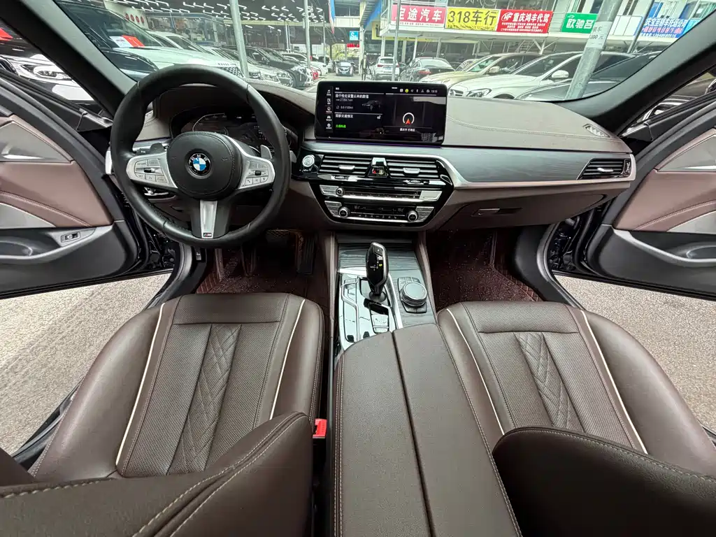 BMW BMW 5 Series 2023 Model Year Facelift 530Li Leading Type M Sport Package 2023 - thumbnail 19