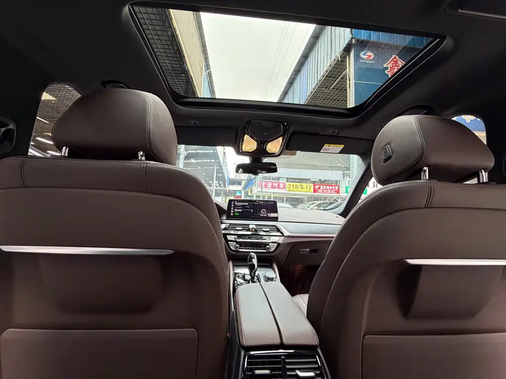 BMW BMW 5 Series 2023 Model Year Facelift 530Li Leading Type M Sport Package 2023 - thumbnail 20
