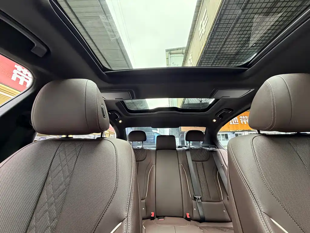BMW BMW 5 Series 2023 Model Year Facelift 530Li Leading Type M Sport Package 2023 - thumbnail 28