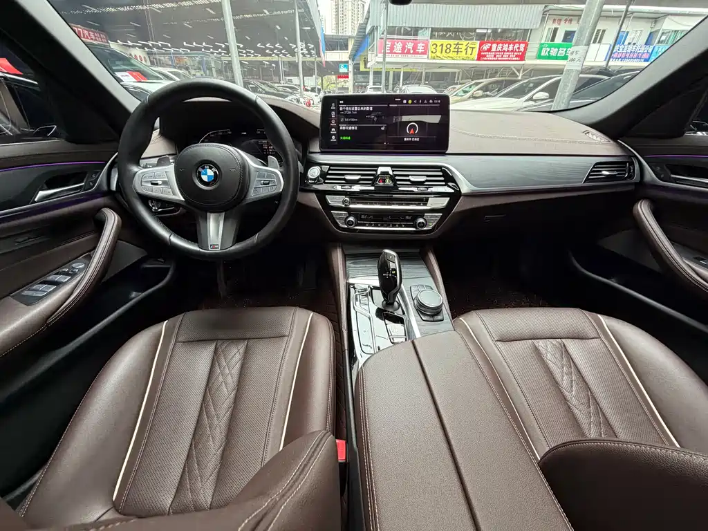 BMW BMW 5 Series 2023 Model Year Facelift 530Li Leading Type M Sport Package 2023 - thumbnail 29