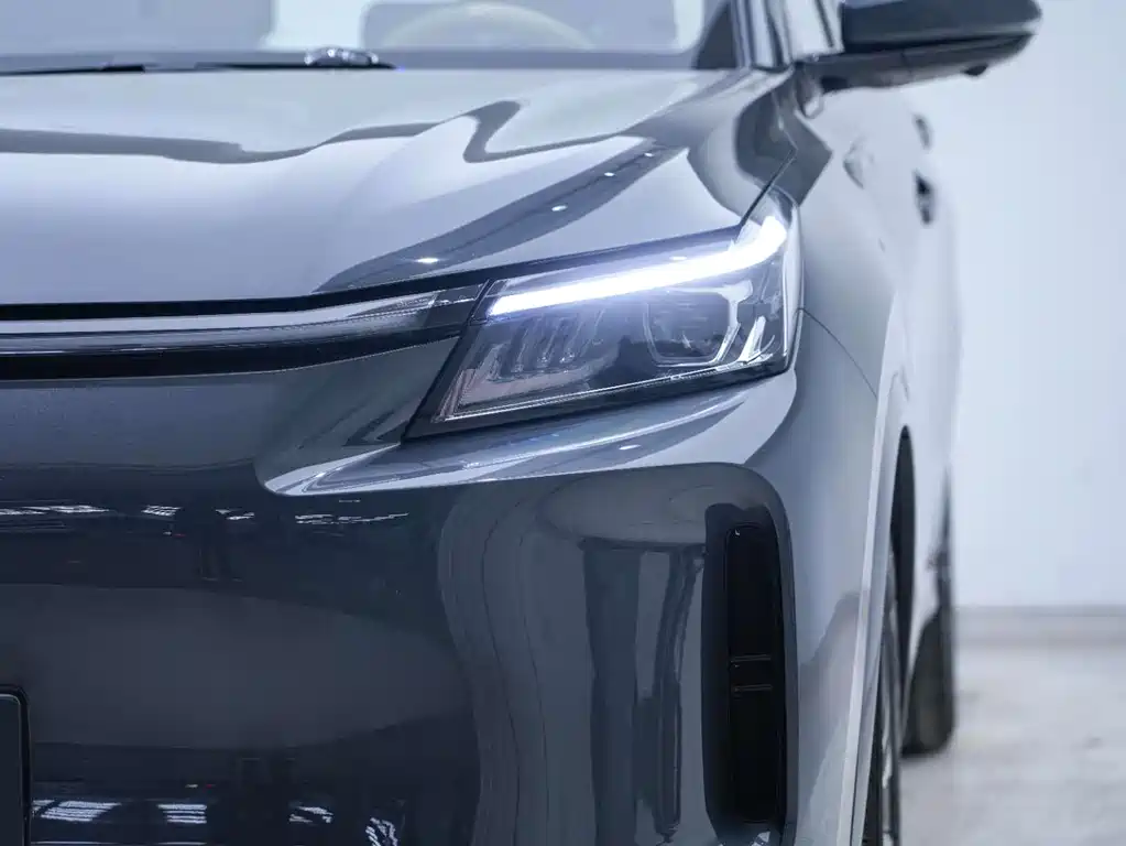 Landian Lantian E5 PLUS 2026 Model 165km Long Range Ultra 5-Seat Version 2025 - thumbnail 8