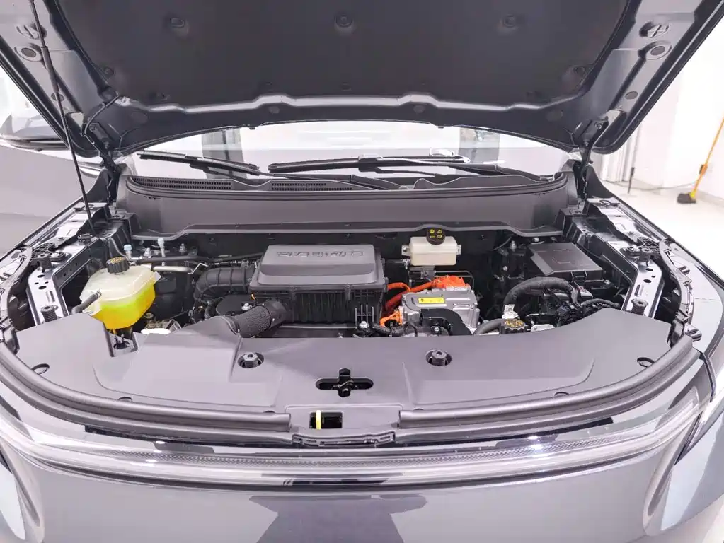Landian Lantian E5 PLUS 2026 Model 165km Long Range Ultra 5-Seat Version 2025 - thumbnail 24