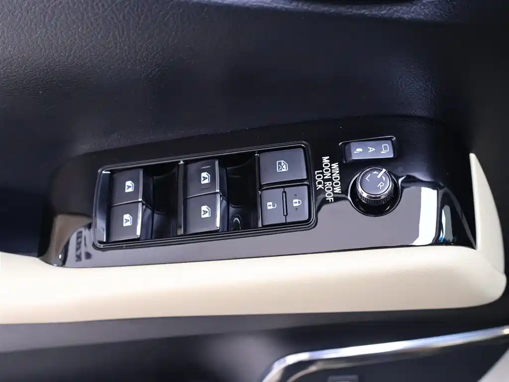 Toyota Alphard 2018 Model Year Facelift 3.5L Luxury Version 2018 - thumbnail 18