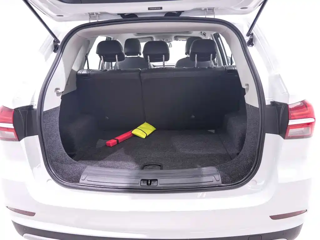 Roewe Roewe RX5 2020 20T Automatic 4G Connectivity Premium Edition 2020 - thumbnail 22