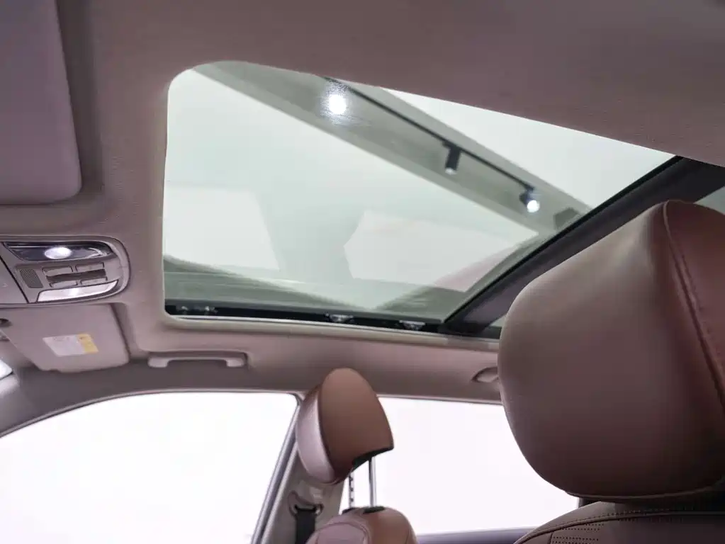 Kia Kia Sportage 2021 Ace 2.0L Premium Edition 2023 - thumbnail 8