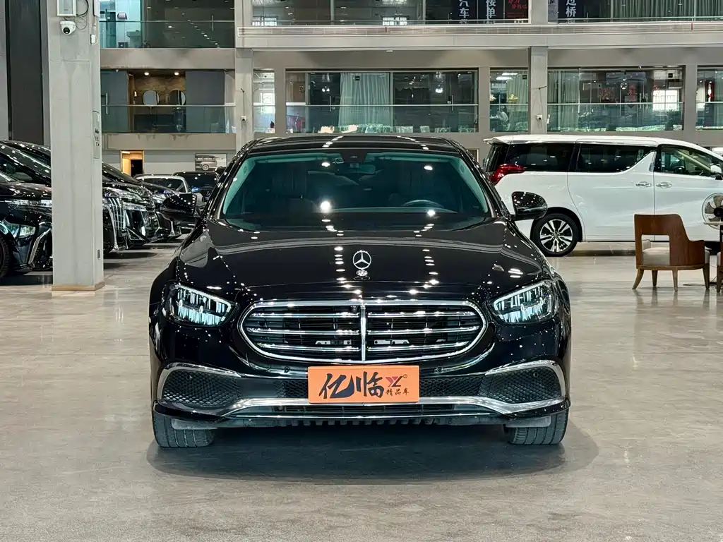Mercedes-Benz Mercedes-Benz E-Class 2023 Facelift E 300 L Luxury 2023 - thumbnail 2