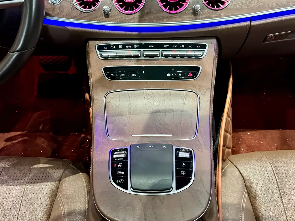 Mercedes-Benz Mercedes-Benz E-Class 2023 Facelift E 300 L Luxury 2023 - thumbnail 11