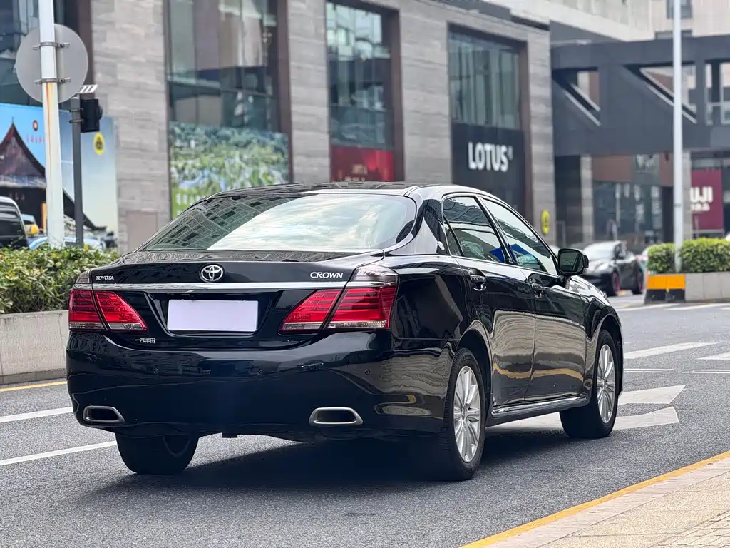 Toyota Crown 2012 2.5L Royal 2013 - thumbnail 7