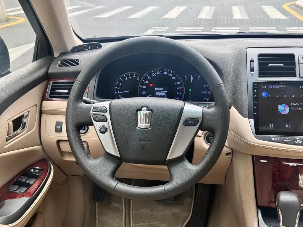 Toyota Crown 2012 2.5L Royal 2013 - thumbnail 9