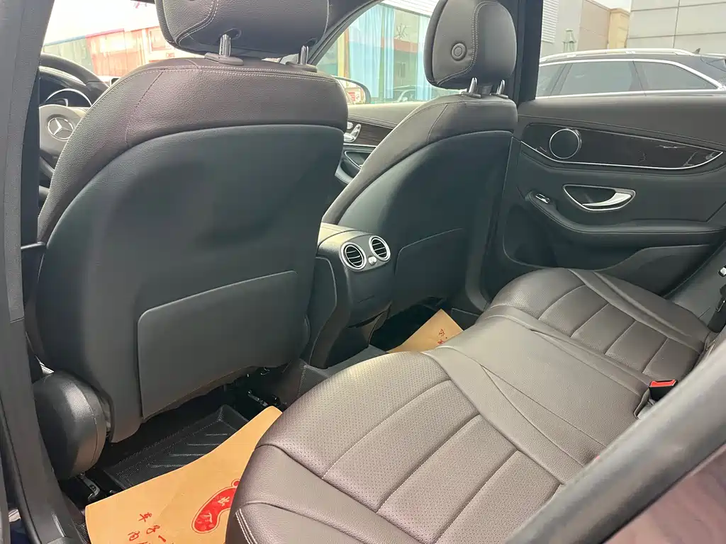 Mercedes-Benz Mercedes-Benz GLC 2018 GLC 260 4MATIC Dynamic Model 2018 - thumbnail 5