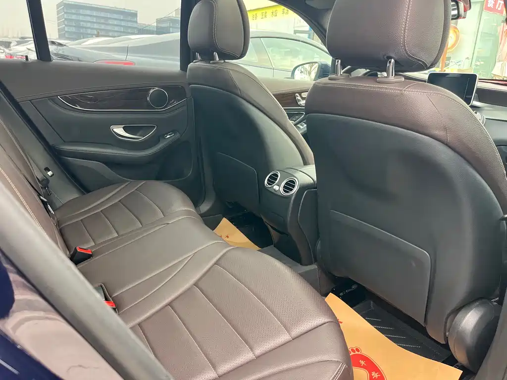 Mercedes-Benz Mercedes-Benz GLC 2018 GLC 260 4MATIC Dynamic Model 2018 - thumbnail 7